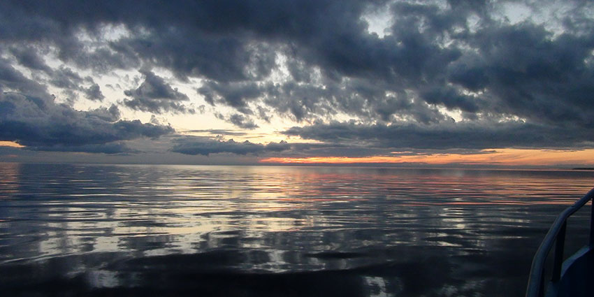 We were cruising around on Lagoda Lake, a large lake between Russia and Finland