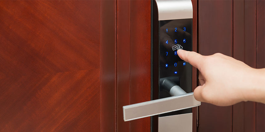 Electronic locks provide real-time door monitoring