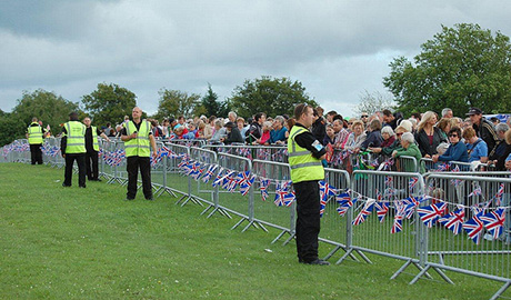 Effective measures for festival security - guards and crowd barriers |  Security News