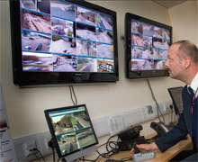 University of Aberdeen builds a future-proof IP-surveillance system using Axis network cameras and encoders