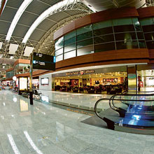 istabul airport indoor shopping center