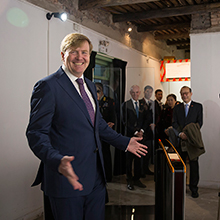 King Willem-Alexander and Queen Maxima visited the Nurturing House meeting each of the companies involved including Boon Edam