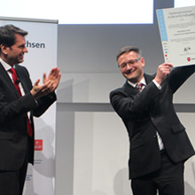 The award ceremony was held by the Lower Saxony Minister of Economics, Labour and Transport, Olaf Lies