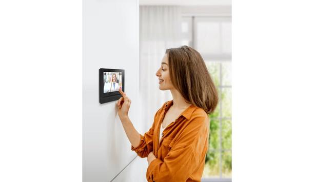 2N announces the launch of the stylish 7″ HD touchscreen answering unit for luxury apartments called 2N Indoor View