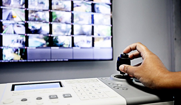 5 reasons to choose a commercial grade monitor for surveillance