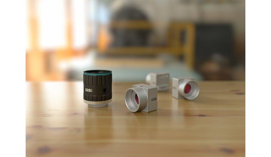 Insta ring sale wearable camera