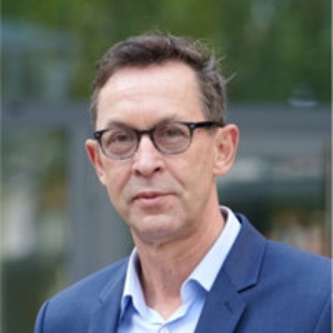 Dr. Bernd Müller