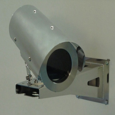 Tecnovideo 129SH CCTV camera housing with sunshield and heater